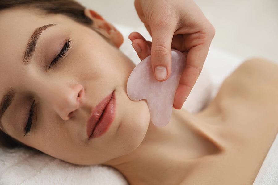 Face Gua Sha Facial
